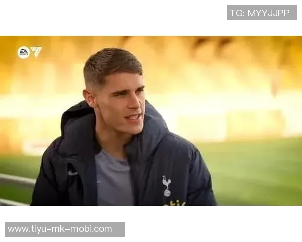 昔日主帅范德芬解析澳波执着战术全场压迫的背后故事