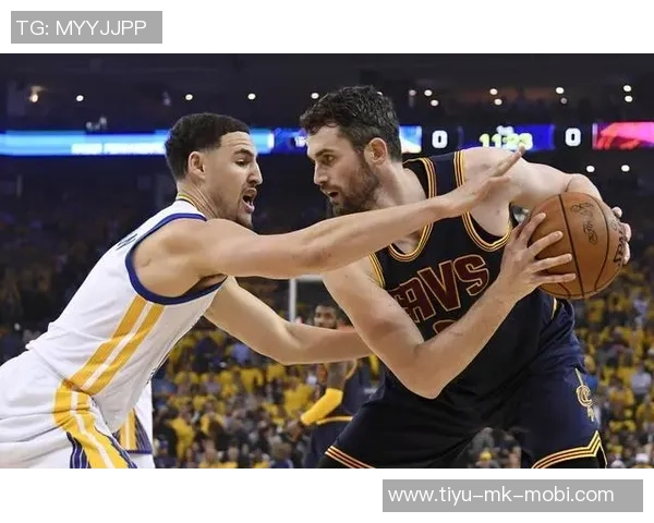 小里弗斯谈双探花现状与詹韦组合的对比分析 小里弗斯谈双探花现状与詹韦组合的对比分析